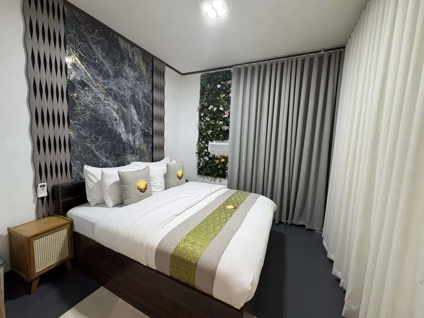 About hotel image